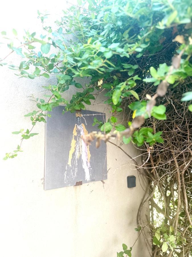 Les Madones Apartment Nimes Exterior photo
